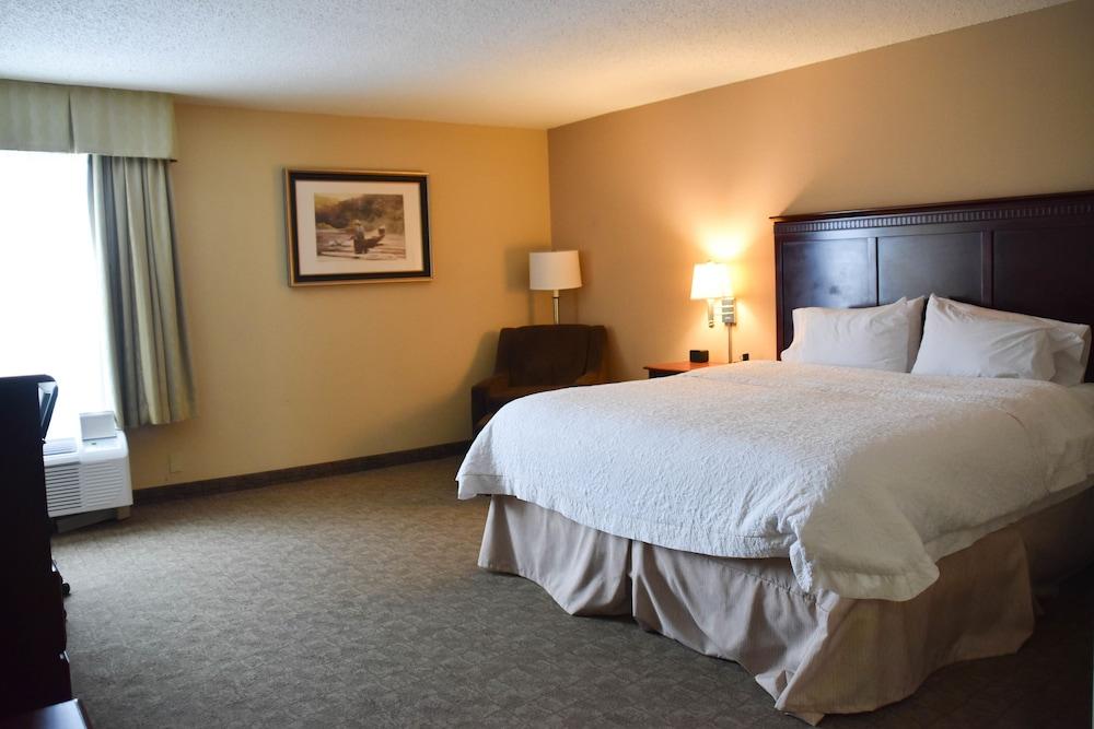 Hampton Inn Perry Exterior photo