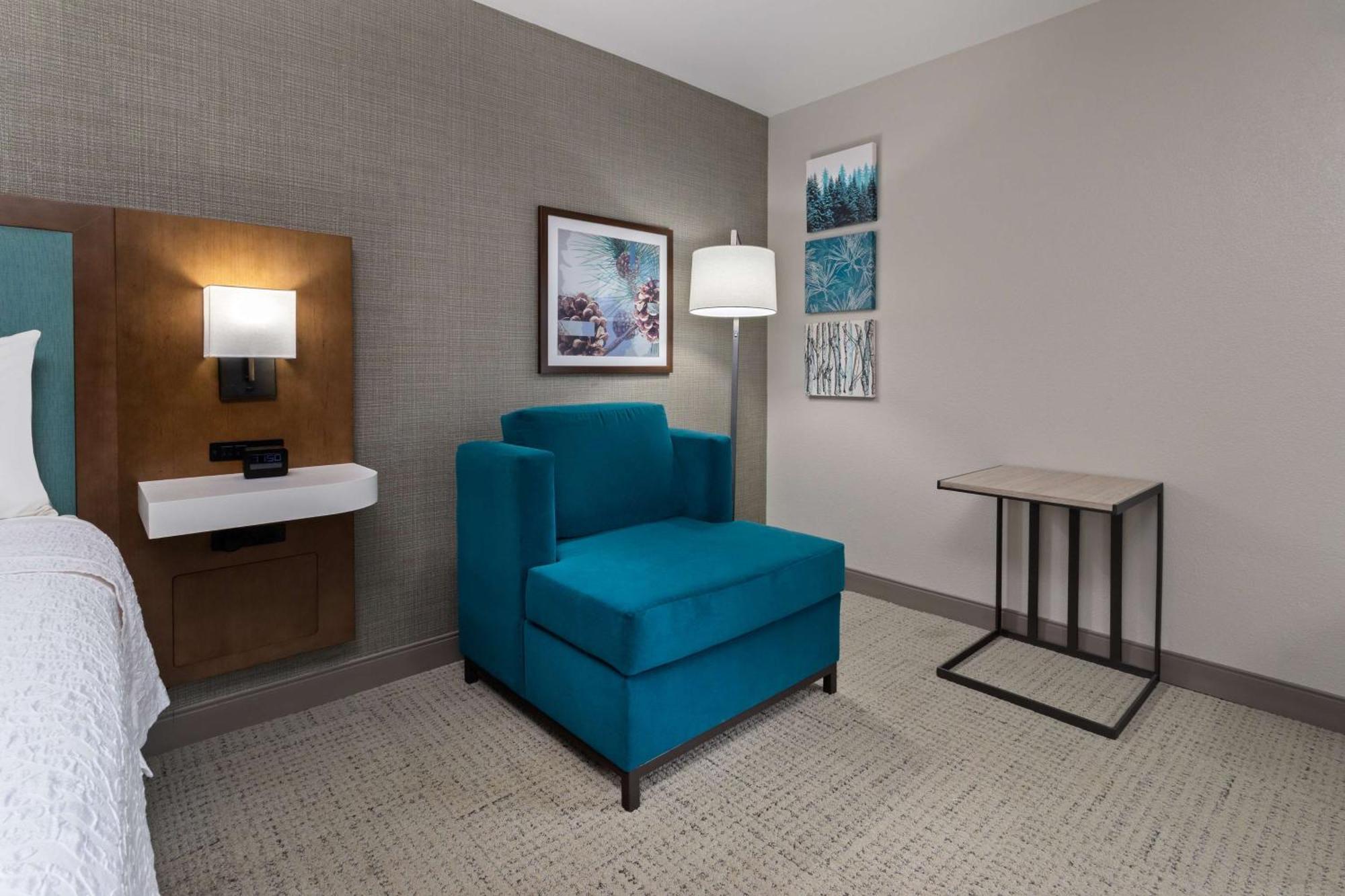 Hampton Inn Perry Exterior photo
